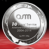 2014年10月：定制瑞典OSM Group十周年服務(wù)獎純銀紀念章
